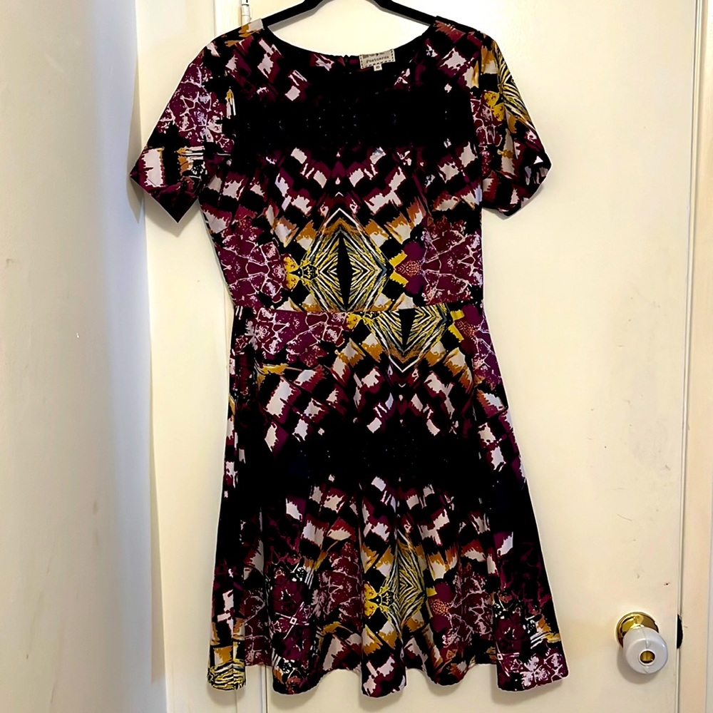 Short sleeve A-line dress